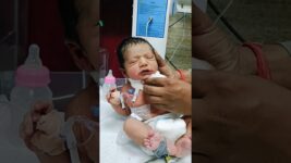 Baby feeding time ☺️ #baby #feeding #feed #newborn #new #child #birds #medical #nicu #nursing #care