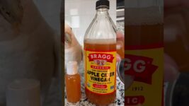 Apple Cider Vinegar for Parrots? #parrotfarm #birdcare #shorts #reels #parrot #birds